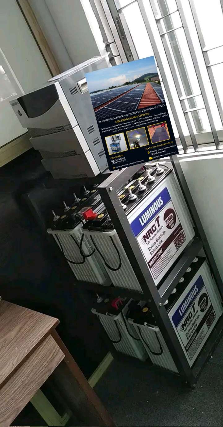 DE-OLUWASEUN SOLAR AND ELECTRICAN EQUIPMENTS VENTURES logo